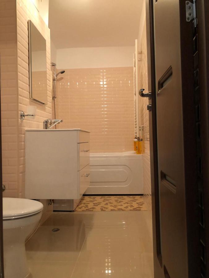 Le Garcon De Cristina-Simple,Quiet,Spacious Studio Βουκουρέστι Εξωτερικό φωτογραφία